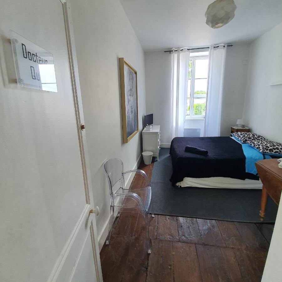 Maison Laurenza 2 Chambres D'Hotes Saint-Jean-de-Liversay Eksteriør bilde
